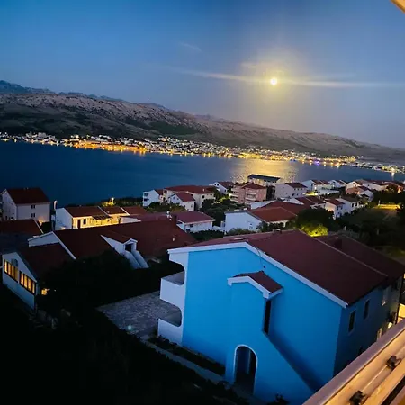 Evva * Pag Town